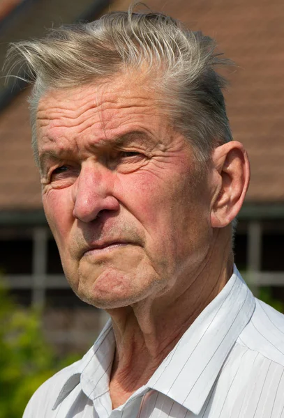 Portrét z velmi starého muže. — Stock fotografie