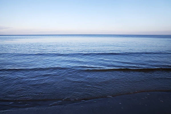 バルト海の湾での日. — ストック写真