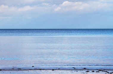 Sakin Baltık Denizi.