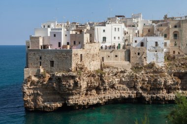 İçin Polignano a Mare görüntülemek.