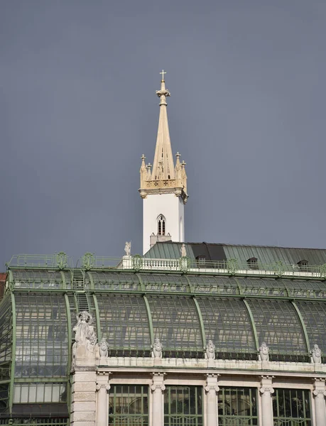 Blick auf Schmetterlingshaus. — Stockfoto