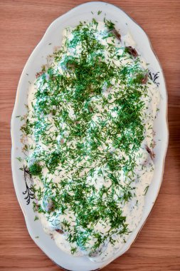 Lezzetli balık plaka üzerinde.