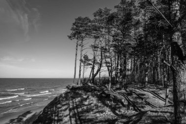 Jurkalne 'deki deniz manzarası.
