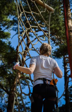 Ormandaki engelli parkı.
