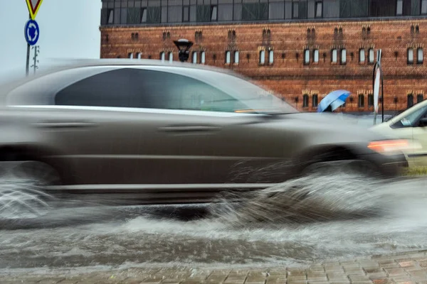 Center of city after rain. — Stock Photo, Image