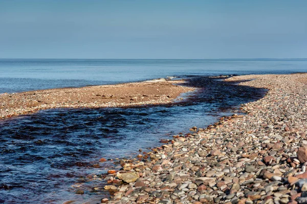 Paesaggio Naturale Piccolo Fiume Che Scorre Verso Mar Baltico — Foto Stock