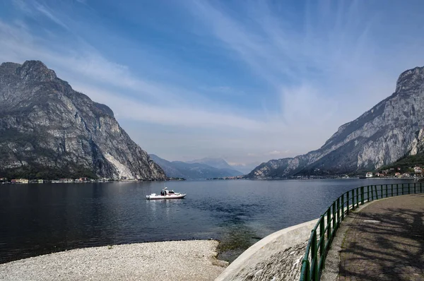 Passeio Longo Costa Lago Como Itália — Fotografia de Stock