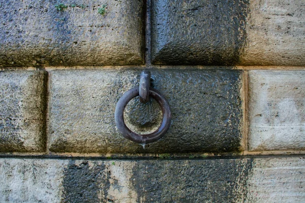 Anneau Métallique Sur Mur Pont Roma — Photo