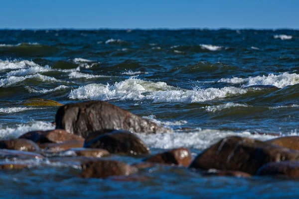 Blick Auf Die Steinküste Der Ostsee — Stockfoto