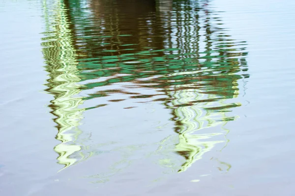 Réflexion Abstraite Vieux Pont Dans Eau — Photo