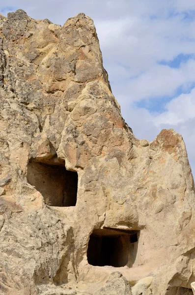 Szikla-vágás keresztény templomok Goreme skanzen, híres kappadókiai landmark, Törökország, unesco Világörökség — Stock Fotó