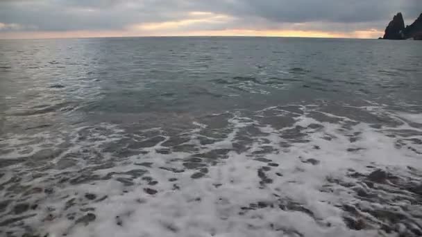 Vagues Surf Près Rivage Magnifiques Images Marée Les Vagues Coucher — Video