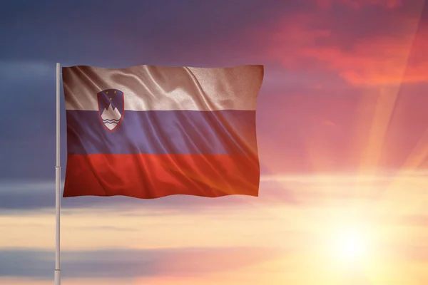 Sloveniens flagga — Stockfoto