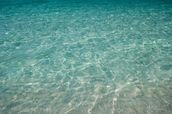 배경, 자연 배경 양보에 대한 추상적 인 푸른 바다 물 — 스톡 사진