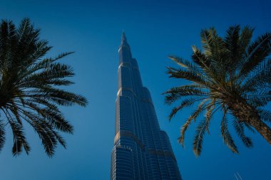 Dubai, Uae - 8 Mart 2017: Dubai 'deki Burj Halife binası. Dünyadaki en yüksek binadır..