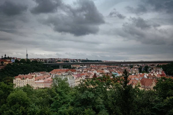 Πράγα, Τσεχία - 11 Αυγούστου 2019: Θέα στην Παλιά Πόλη Pra — Φωτογραφία Αρχείου