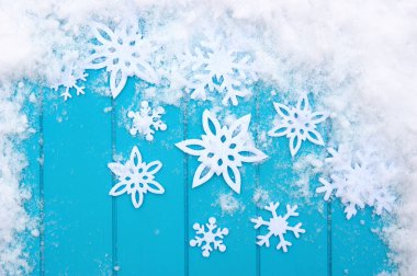 kar taneleri ile kış desen.