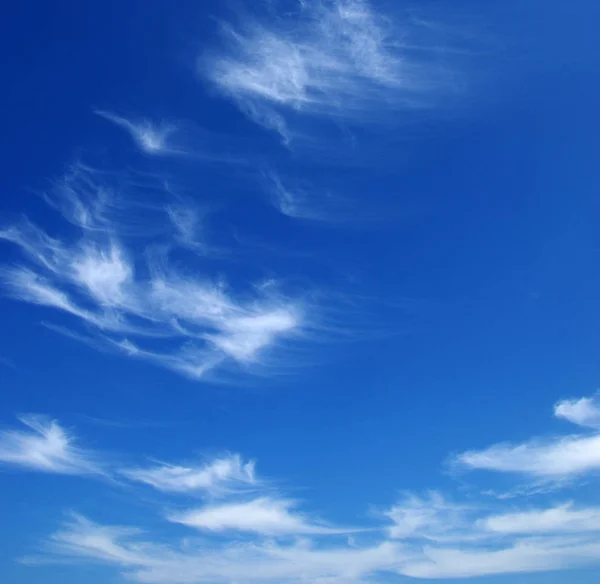 Bianco nuvole sfondo — Foto Stock