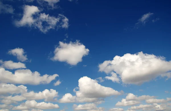 Nuages blancs fond — Photo