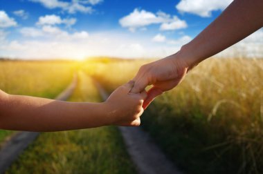 Diğer her alanında tutan eller