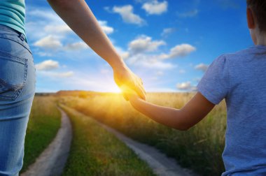 Diğer her alanında tutan eller