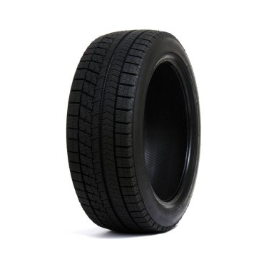 Araç lastiği beyazda izole edildi 