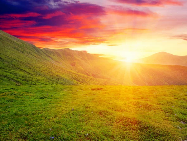태양 산 — 스톡 사진