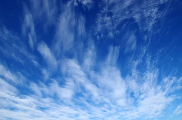 Nubes blancas —  Fotos de Stock