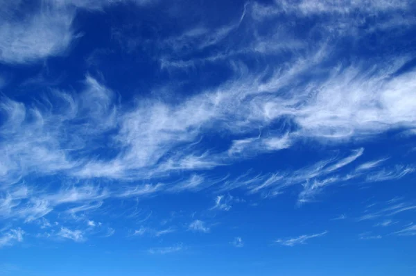 Nubes blancas — Foto de Stock