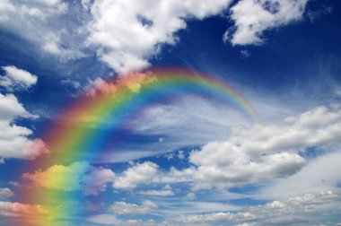  Gökyüzünde gökkuşağı