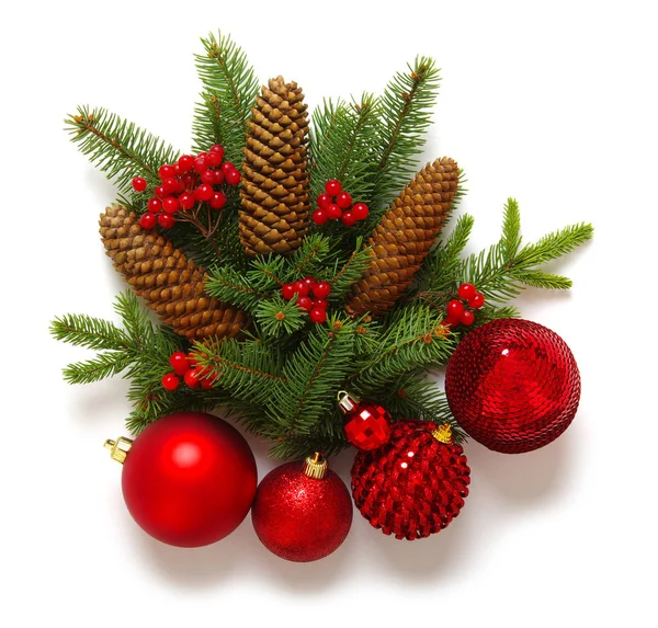 Decoratie kerstballen met takken van Spar boom — Stockfoto