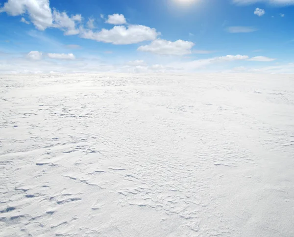 Χειμερινό τοπίο και ουρανός — Φωτογραφία Αρχείου