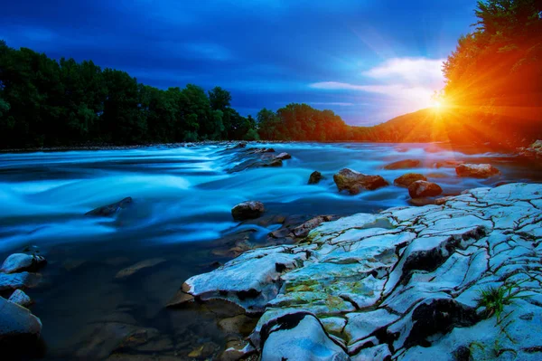 River water and sun — Stock Photo, Image