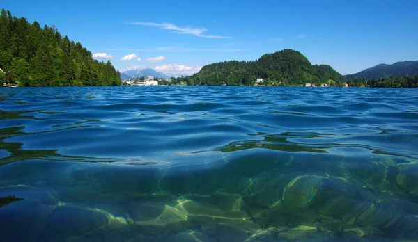 Paesaggio Lago di Bled e montagne — Foto Stock