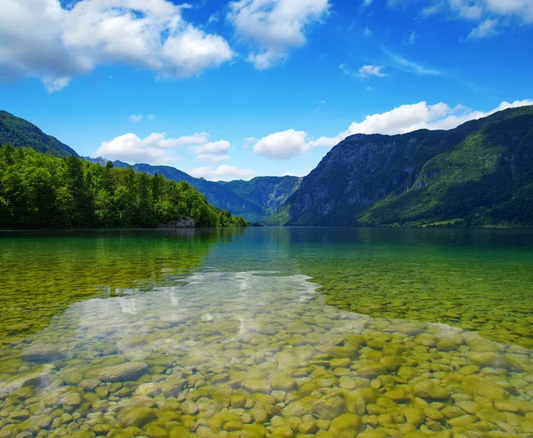 Montanha lago água — Fotografia de Stock