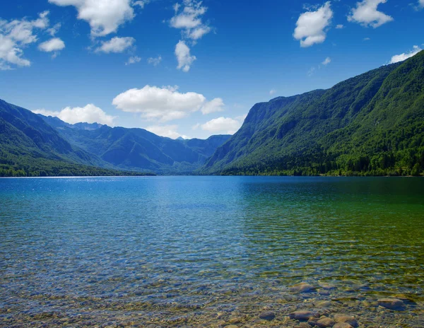 Montaña Lago agua — Foto de Stock