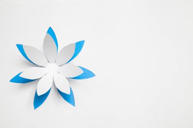 kağıt origami çiçek