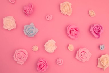 Gül vintage bir arka plan üzerinde