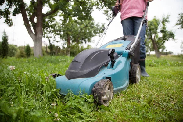 Close-up van grassmower — Stockfoto