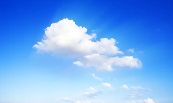 Sky and white clouds — Stock Photo, Image