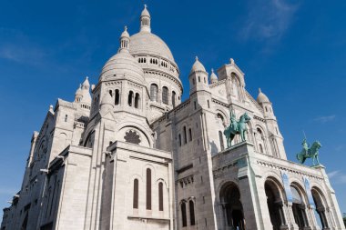 Kutsal Yürek Bazilikası, Paris, Fransa