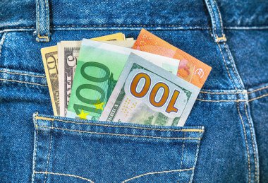 Euro ve Amerikan para birimi, para kot pantolon cep için seyahat ve