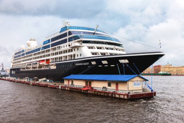 Modern lüks cruise 