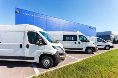 Ofis Binası resmi satıcısı Peugeot, Samara, Rusya