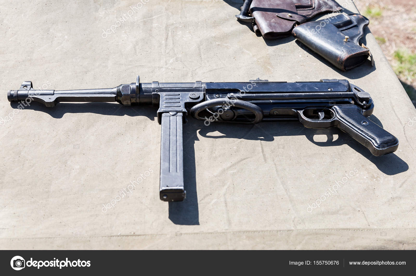 Vintage Firearms German Submachine Gun Schmeisser Mp40 From Wo Stock Photo C Blinow61 155750676