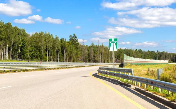 Toll road. Russian highway number M11 in summer day — Stock Photo, Image
