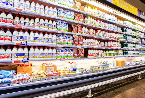 Fresh dairy products ready for sale at the hypermarket METRO — Stock Photo, Image