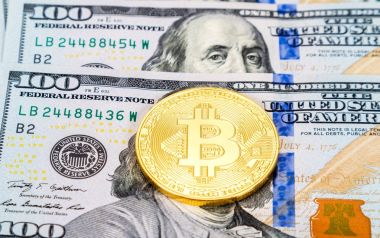 Dijital cryptocurrency sikke altın bitcoin Amerikan dol üzerinde yalan