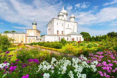Khutyn Manastırı kurtarıcı'nın başkalaşım ve St. Varlaam