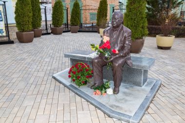 Monument to the famous Russian film director Eldar Ryazanov clipart